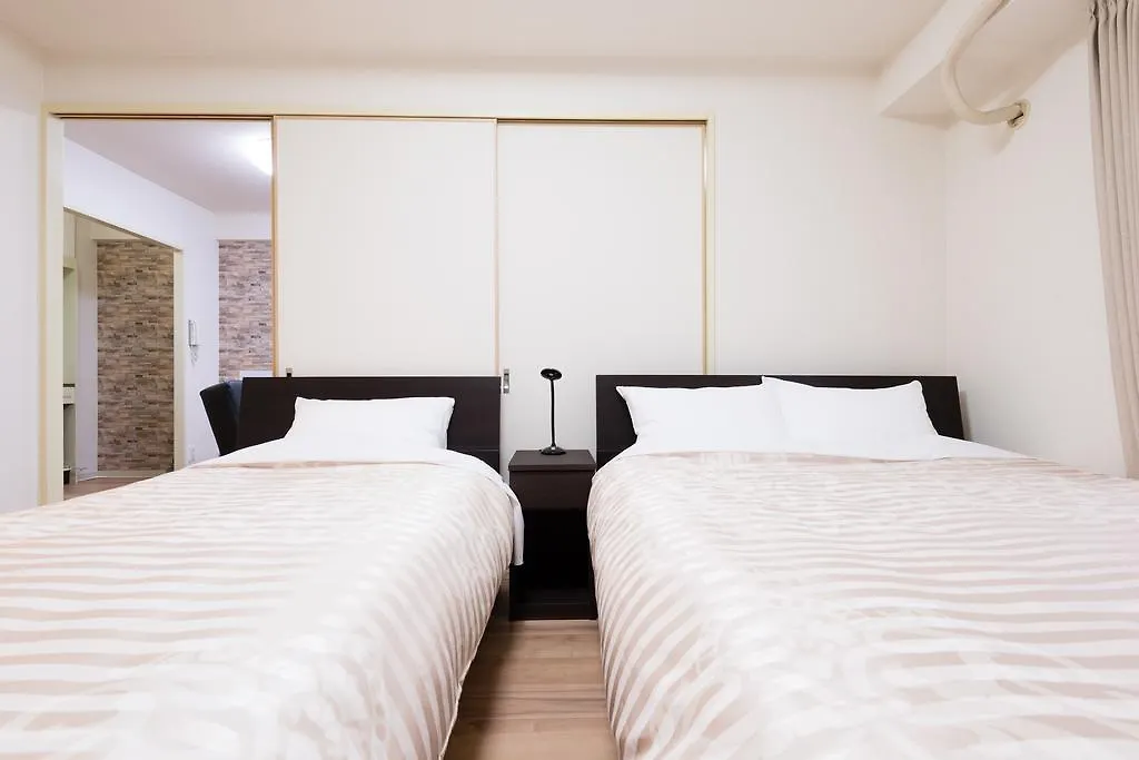 Osaka Maison Rech