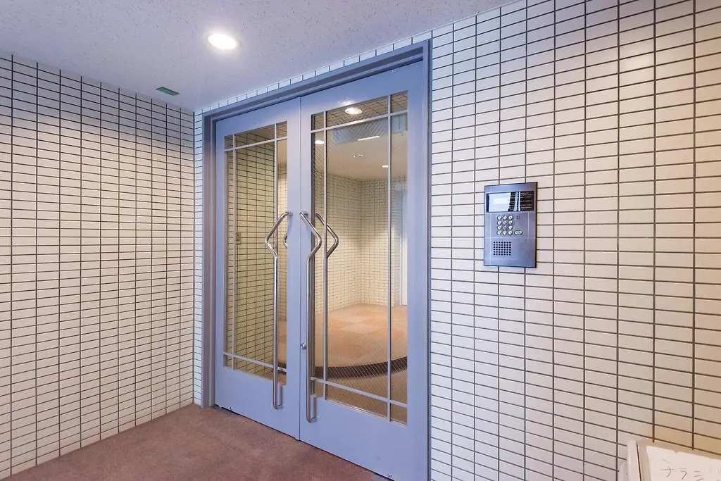 Osaka Maison Rech